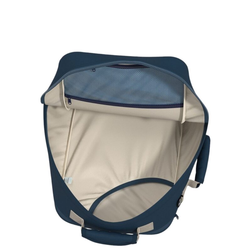 Classic Tech 28L Cabin Backpack - Imagen 4