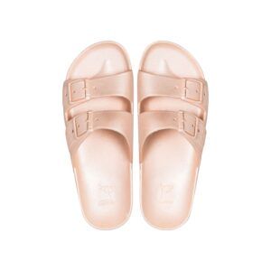Baleia Nude