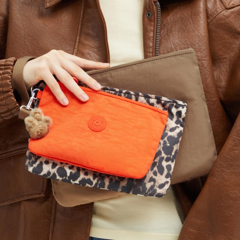 IAKA L WRISTLET - Imagen 4