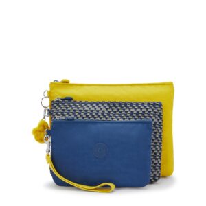 IAKA L WRISTLET